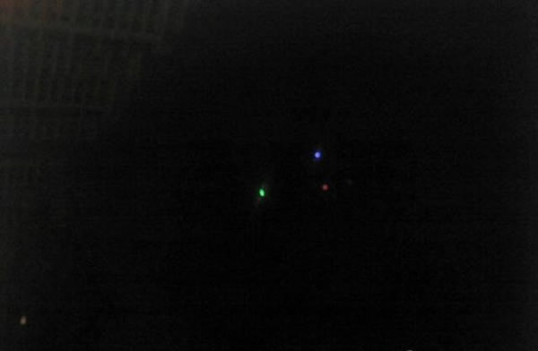 广州夜空出现不明飞行物? - 神秘的地球 科学|自