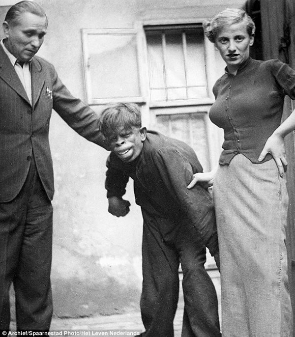 旧时“猿人”的照片 神秘的地球 科学自然地理探索