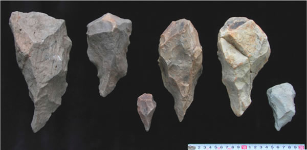 阿舍利文化工具起源于埃塞俄比亚南部到肯尼亚北部的地区