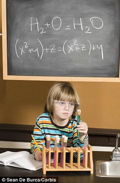 ���о���ʾ��ͯ����40%���Ը�ĸ