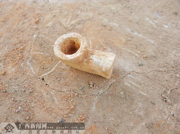 ���̶��м�