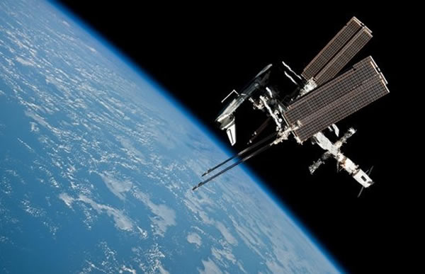 ��ѧ����ͼ���ù��ʿռ�վ�о������ĳ���������