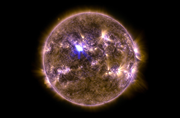 Incoming! Sun Erupts With Huge Flare, Launches CME
