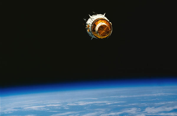 New Spy Tech Keeps Satellites From Bumping