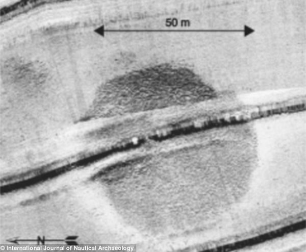 ��ɫ�к��׷����ش�6�������Ĺ��