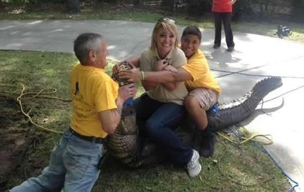 ����һ����ͥ��ǰ����12Ӣ�߳�������