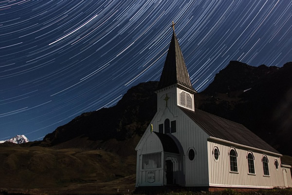 南极极地拍摄的壮丽星空照片