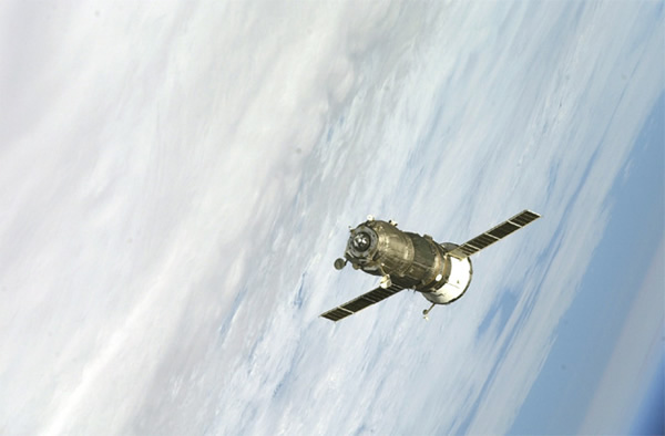 A Russian Progress cargo vehicle approaches the space station before successfull