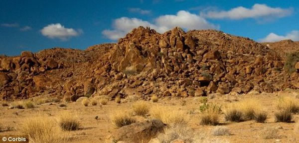 Ӣ��Լ�˴�ѧ����ѧ�ҳƣ��Ϸ�Granitbergɽ��Ϊ���������ṩ������ıӻ��ص���ղ���������