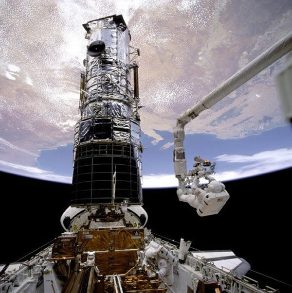 美国人最喜爱的太空望远镜