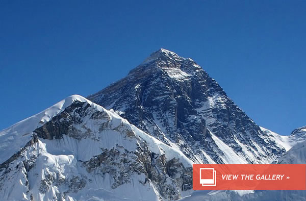 On Everest Anniversary, Clarion Call for Its Glaciers