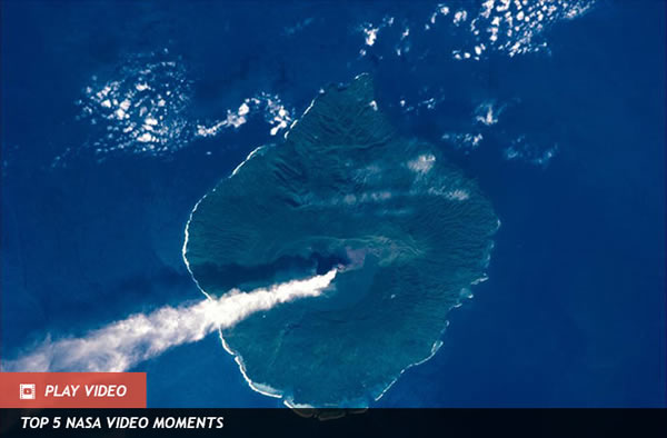Astronaut Captures 2 Volcanoes in Single Orbit