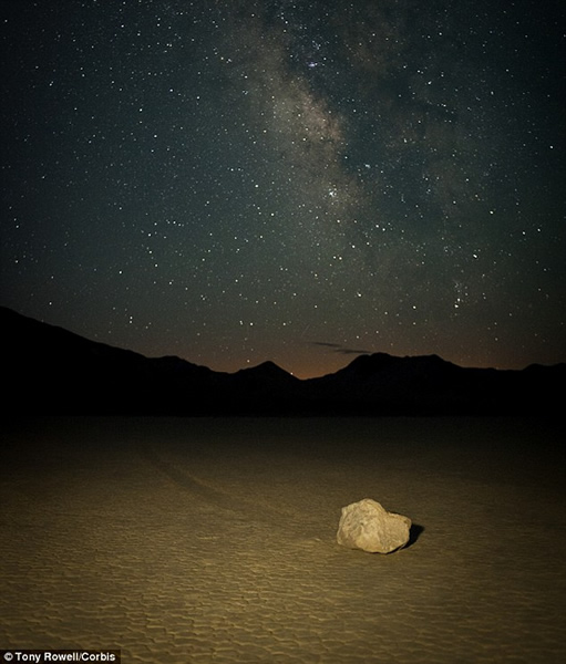 ����������������������ʯͷ����Ư��