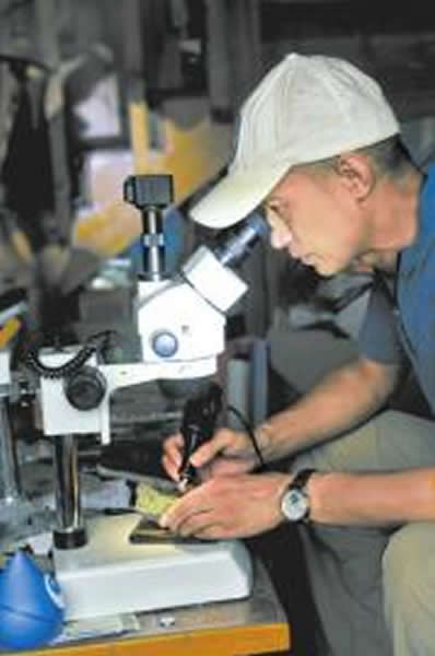 化石收藏者刘建