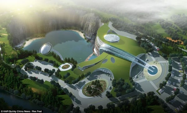 这家五星级的酒店有着完善的配套设施,拥有380间客房可以满足不同游客的需求,酒店以生态友好型进行设计和建造