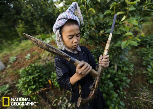 探访中国唯一持枪村落:贵州省岜沙村