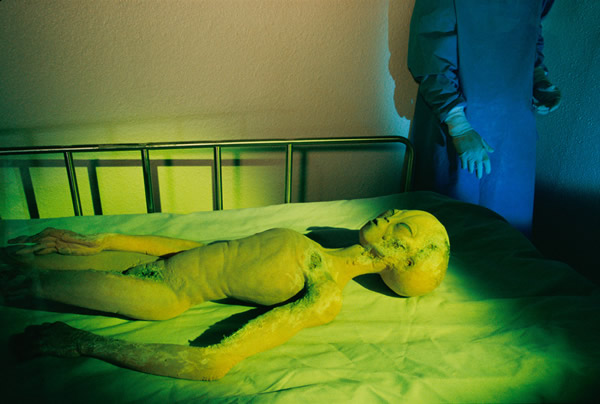 A prop of an alien at a UFO museum in Roswell, New Mexico. Photograph by Peter E