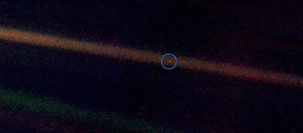 1990�꣬������̫��ϵ��Ե��������1�ŷɴ�����ĵ�����Ƭ��������ƬҲ���Ǻ������������ġ��������㡱��������Ĵ�������Сչ¶����