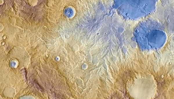 �����о���ʾ�������ݺ�Ĺ��ֿ������ɽ�ѩ���