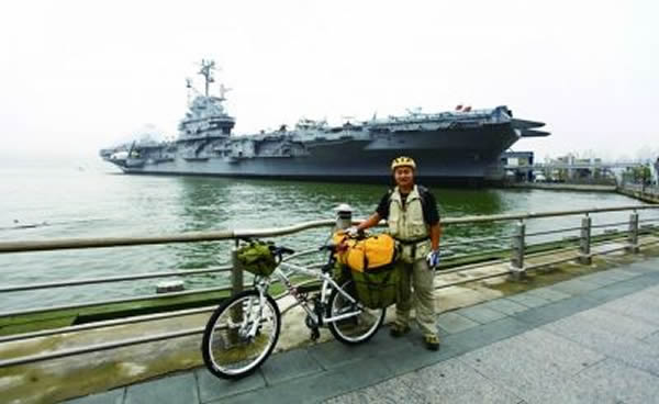 顾彬彬在美旅行中留影