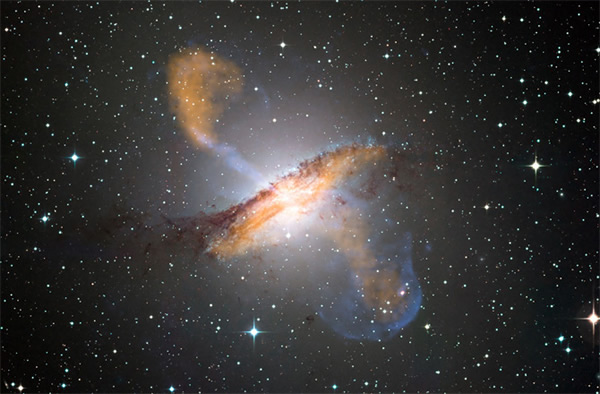 Merging X-ray data (blue) from NASAs Chandra X-ray Observatory with microwave (