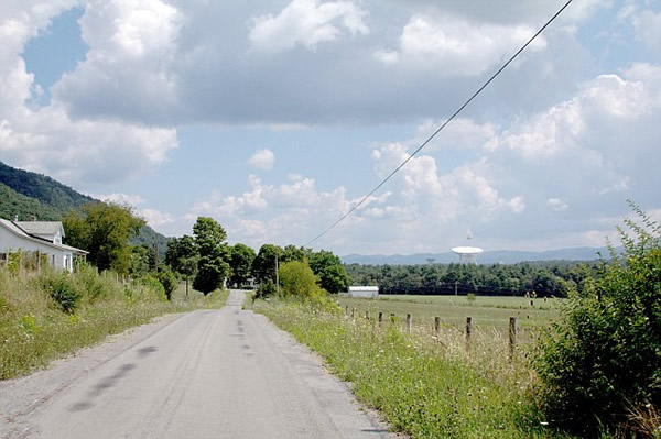 美国小镇为保天文台禁手机电视网络