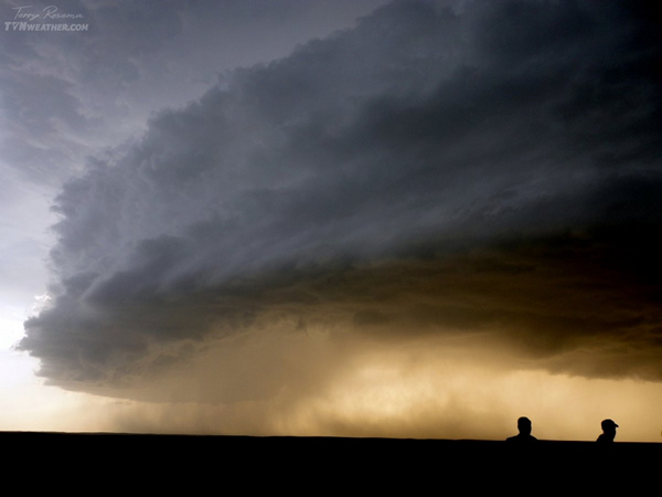 美国半盲“风暴猎人”捕捉到的壮观风暴照片