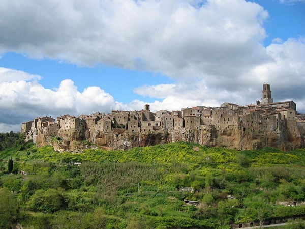 意大利格罗塞托省的皮蒂利亚诺镇