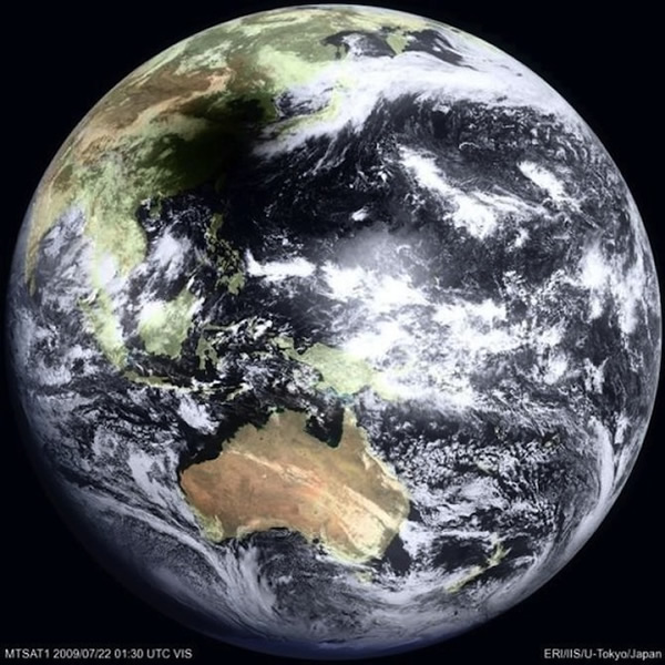 月球在地球表面投射的巨大恐怖阴影