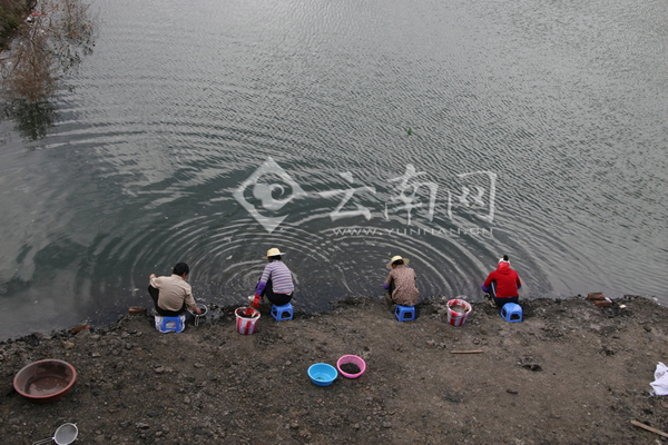 �ֳ�ɸϴС���鶯�ﻯʯ