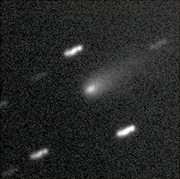 鹿林天文台利用40公分望远镜观测到艾松彗星。