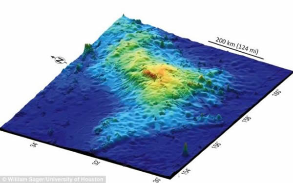 大塔穆坐落在太平洋的海底高原沙茨基隆起(Shatsky Rise)上。休斯顿大学的科学家获得这一发现，目前这座火山仍是个谜，因为大塔穆位于海面下6500英尺（1
