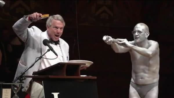 23届搞笑诺贝尔奖颁发:屎壳郎靠银河导航