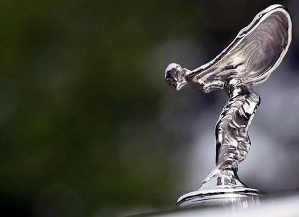 劳斯莱斯的天使车标