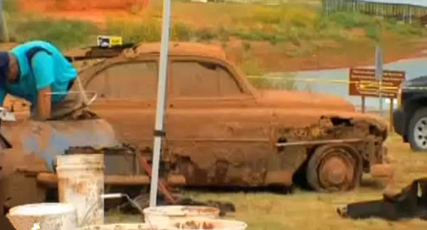 ����Ǳˮ�Ӻ������ⷢ��װ��ʬ��Ľγ�