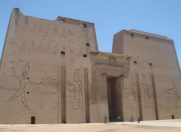 史前文明?埃及“艾德夫神殿”酷似电脑CPU