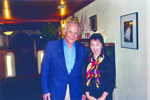 登月第2人奥尔德林:中美应共建月球基地