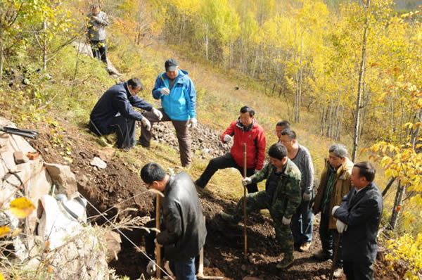 漠河岩画锥出土
