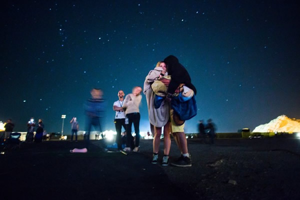 艺术家建造了一个属于自己的“UFO”