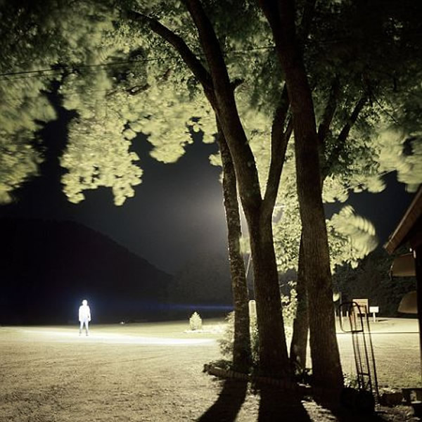 美国密苏里西南地区第50大道地区的神秘“幽灵之光”