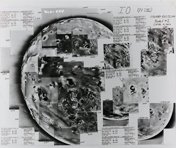 1970��NASA�о���Ա���˹���ʽƴ�ӳ����ŵ���Ƭ