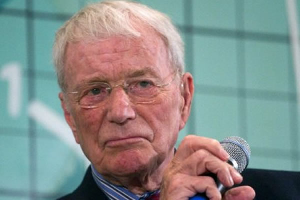 In this Feb. 17, 2012 file photo, astronaut Scott Carpenter listens to a questio