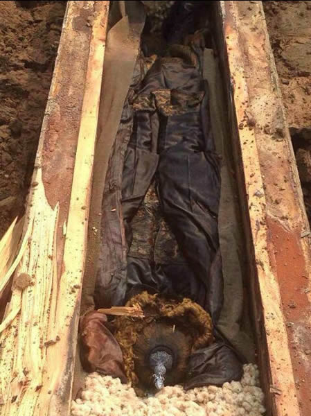 ������ǹ����ڳ����峯��ʬ