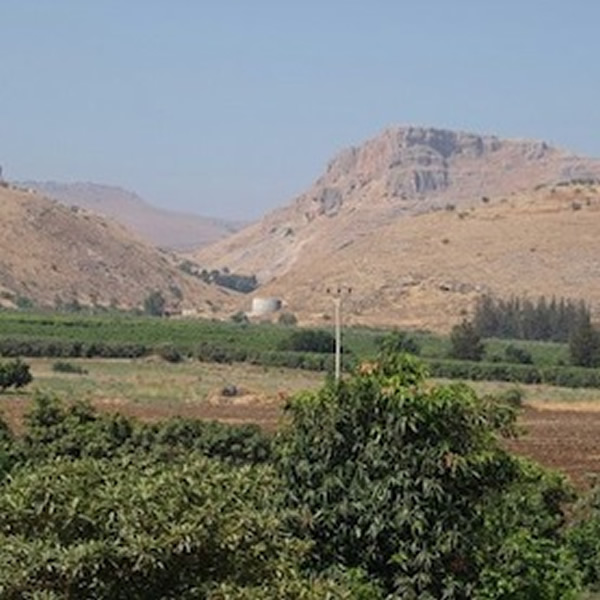 ��ɫ��Ginosarɽ�ȵĴ�ɽ��������������ڶ���ż�