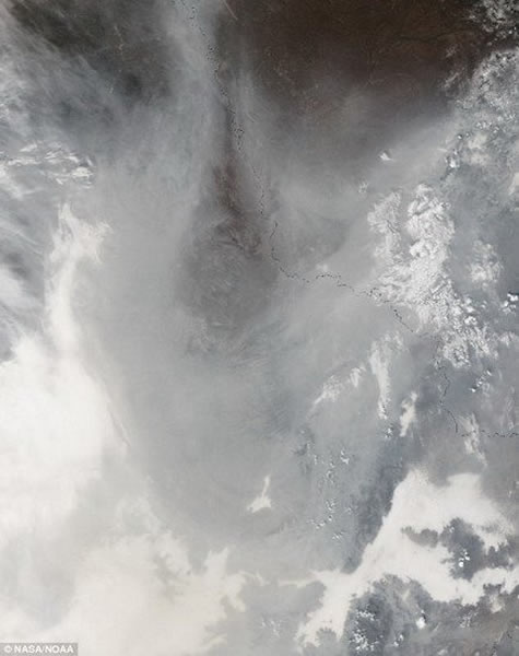 ͼ�������������������������еĻ�ɫ�ͻ�ɫ�����ǿ�����Ⱦ