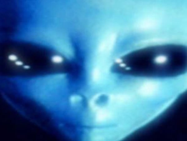 ͼ����ʾ�Ĵ��۾���������Ȼ�������ǻۣ���ѧ����Ϊ�ǻ�������ݻ��ż����ߣ����ͼ������������п����ձ����