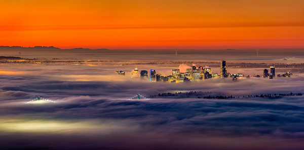 加拿大温哥华的漂亮雾景