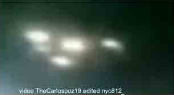 神秘三角UFO现身委内瑞拉,网友认为有可能是美军的秘密飞行器「TR-3B」。