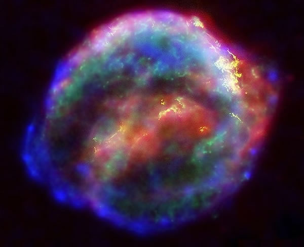 SN 1604�����ճ����ǵĹ۲�ͼ��