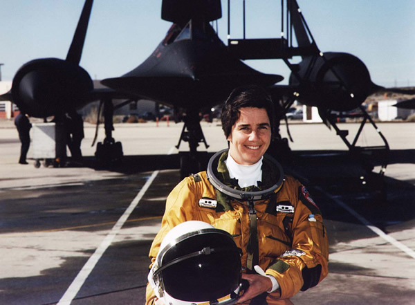 美国洛克希德·马丁公司秘密进行SR-72高超音速无人侦察机研制工程